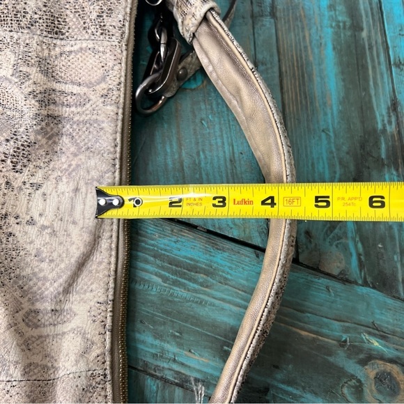 Coach Kristin Embossed Gray/Beige/Tan Leather Python Print Hobo Handbag Zip Top - Picture 11 of 16